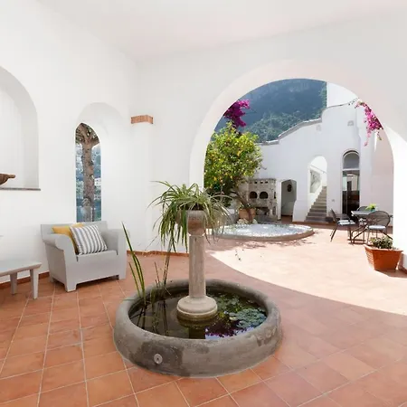 Estate4home - Field Βίλα Ποζιτάνο