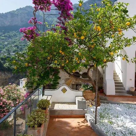 Estate4home - Field Vila Positano