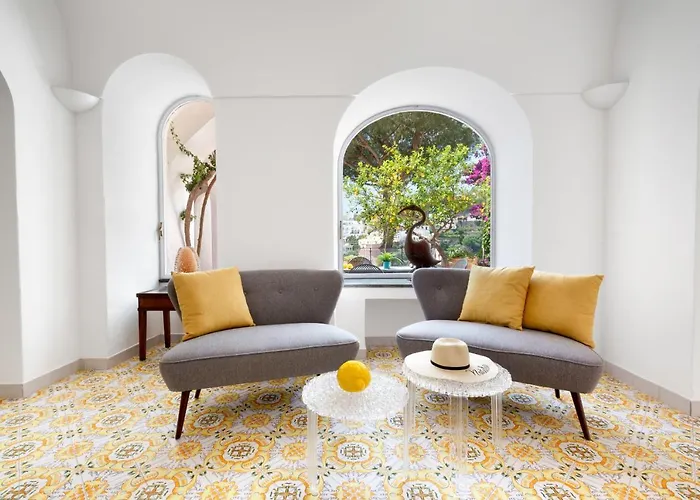 Estate4home - Field 포지타노