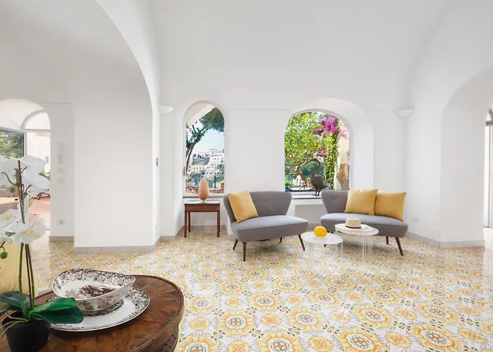 Estate4home - Field 빌라