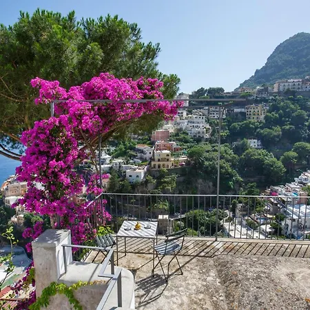 Estate4home - Field Vila Positano